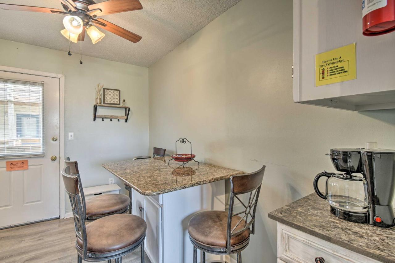 Gulf Shores Condo With Pool And Grill Walk To Beach! エクステリア 写真